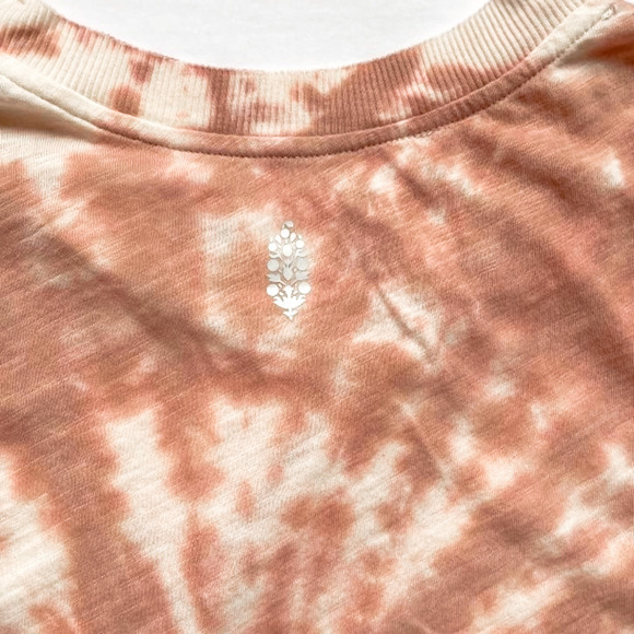 NEW Free People Movement Love Tank Top Tie Dye Fireside Pink Size XS NWT - Picture 7 of 11